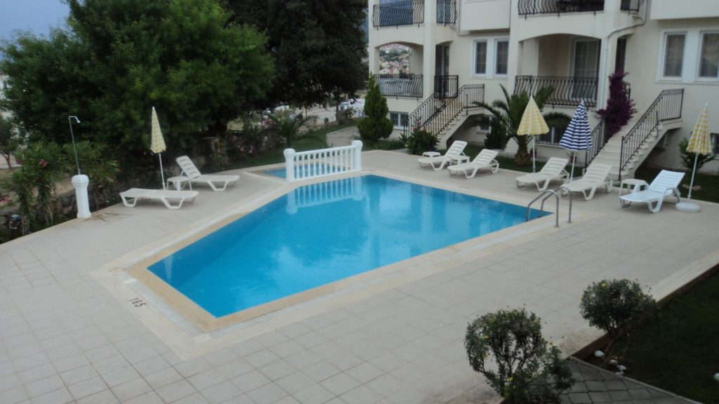 Acorns Pool